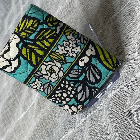Vera Bradley Island Blooms Design Wallet Phone Holder Wallet Case Designer GUC - Picture 10 of 10